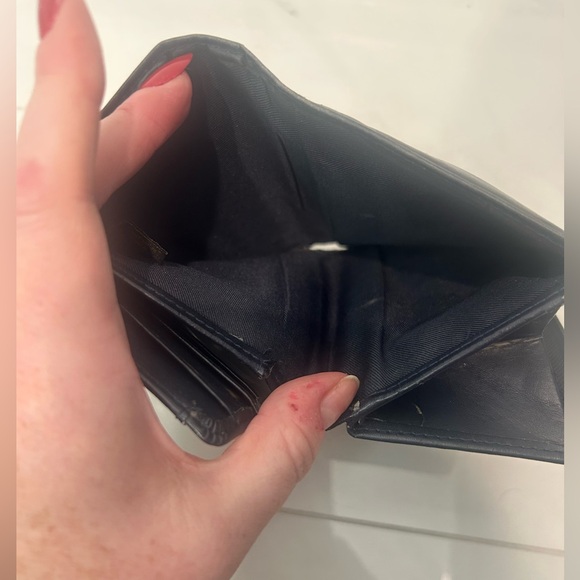 Bundle of 3 Wallets - Buxton, Talbots, used to new condition - Picture 13 of 14